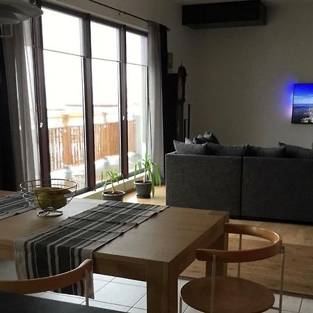 Melas 9 Guesthouse Keflavik Dış mekan fotoğraf