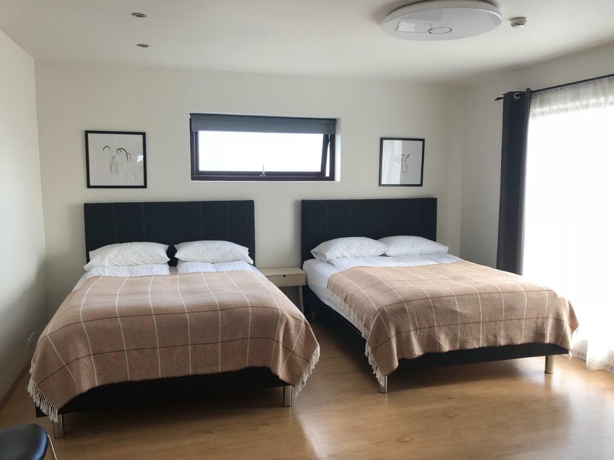 Melas 9 Guesthouse Keflavik Dış mekan fotoğraf