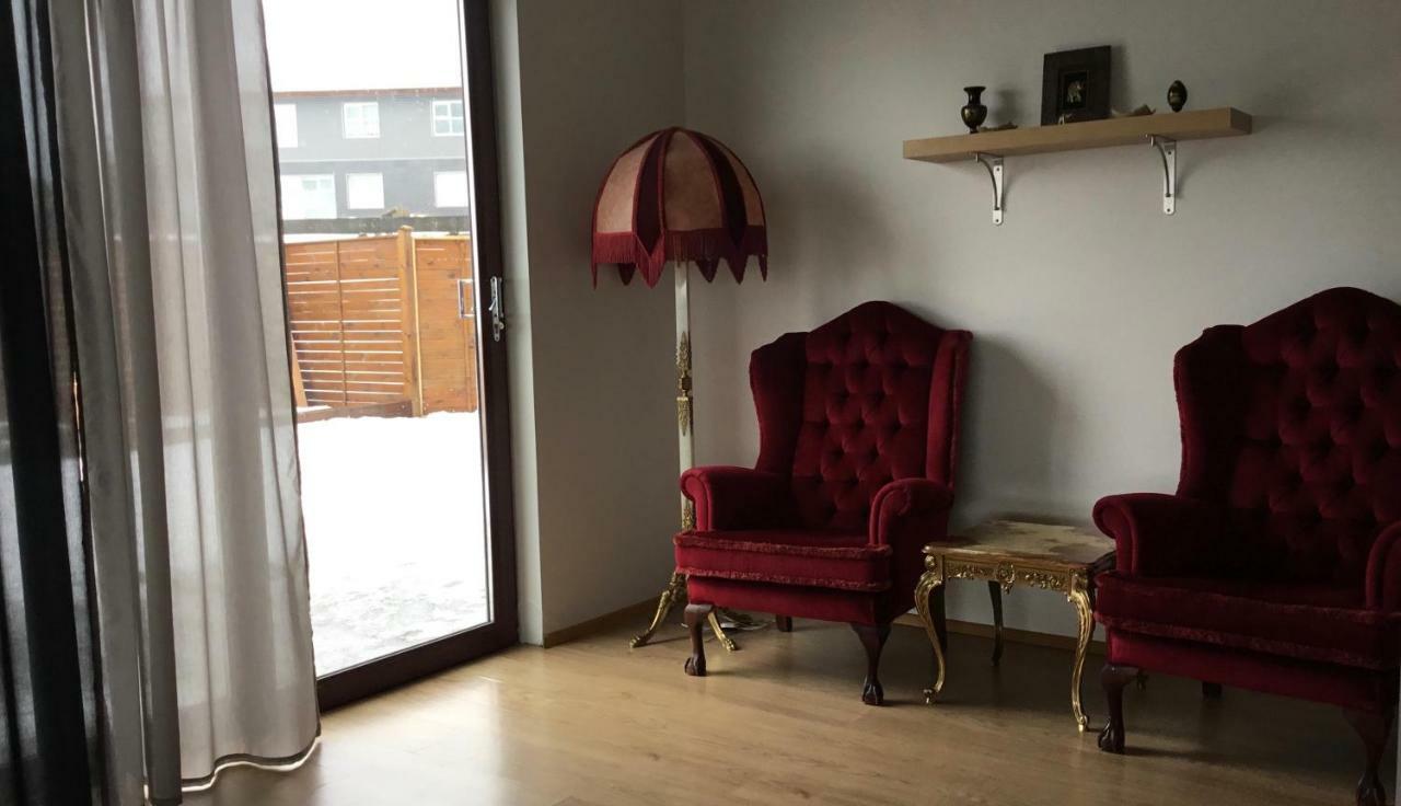 Melas 9 Guesthouse Keflavik Dış mekan fotoğraf